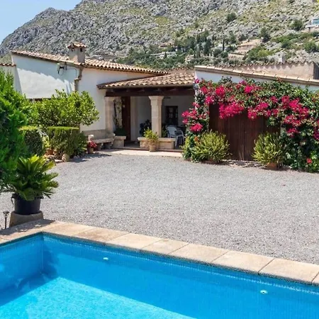 Rosa Villa Pollença